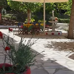 Brati - Arcoudi Hotel Arkoudi