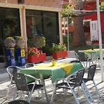Hotel Brati - Arcoudi Arkoudi
