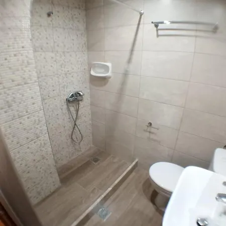 Brati - Arcoudi Hotel 2*