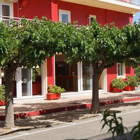 Hotel Brati - Arcoudi Arkoudi