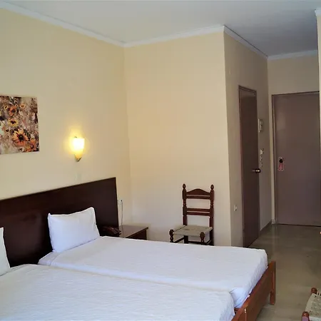 Brati - Arcoudi Hotel 2*