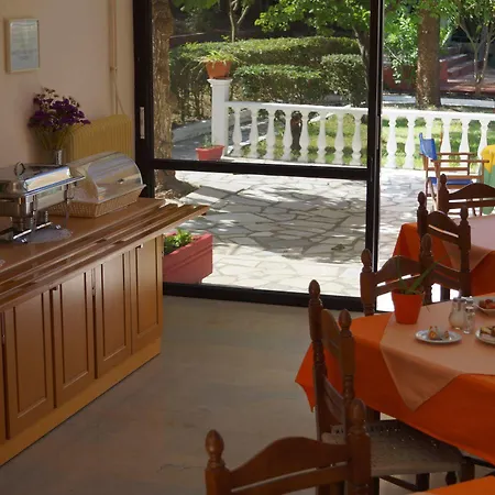 Hotel Brati - Arcoudi 2*