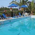 Brati - Arcoudi 2*
