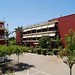 Brati - Arcoudi فندق