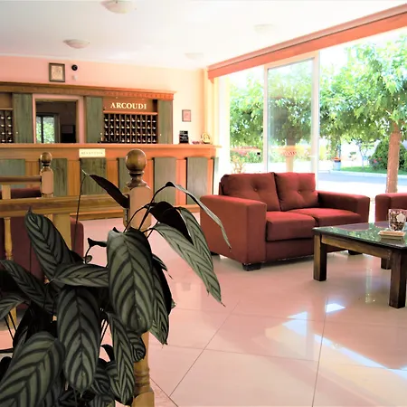 Brati - Arcoudi Hotel Arkoudi