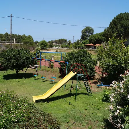 Brati - Arcoudi Otel 2*