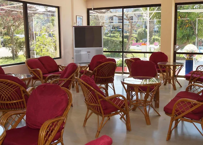 Brati - Arcoudi Otel 2*