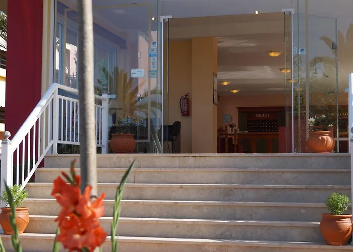 Brati - Arcoudi ארקודי